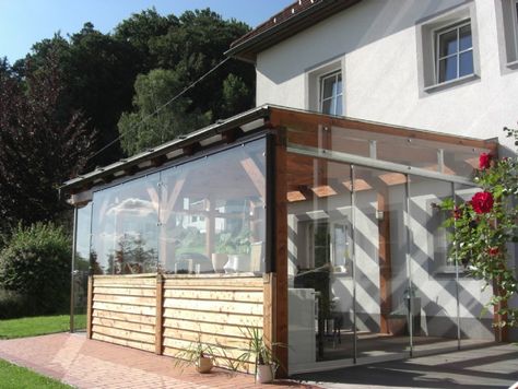 Wintergarten aus Glas