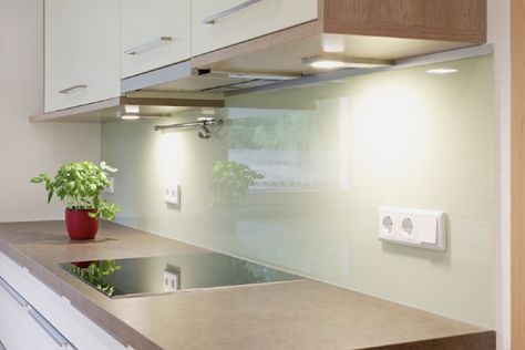 Küchenrückwand aus Glas
