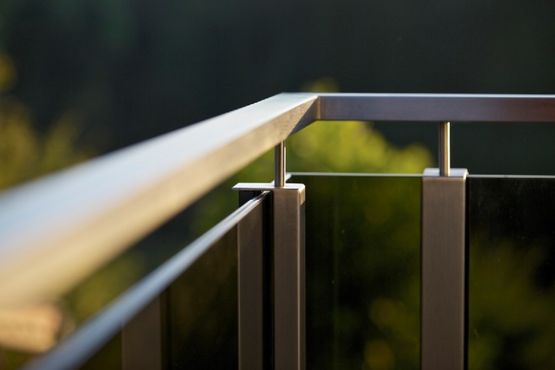 Balkongeländer aus Glas