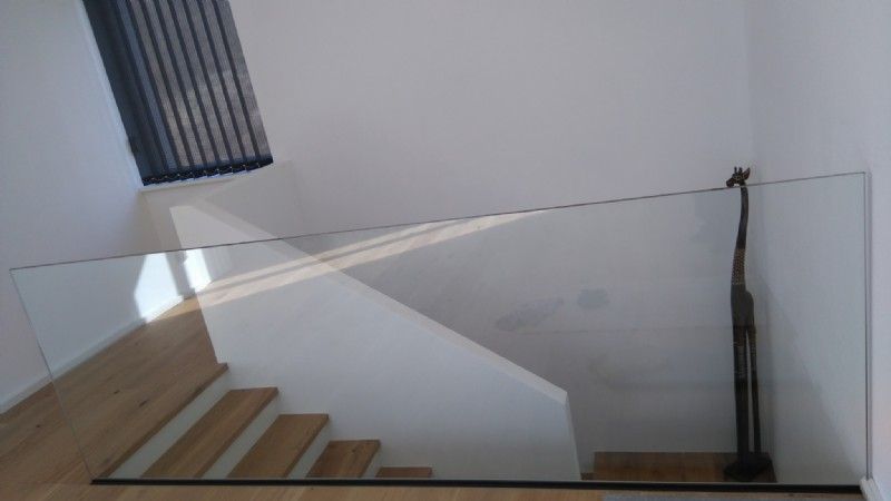 Geländer aus Glas