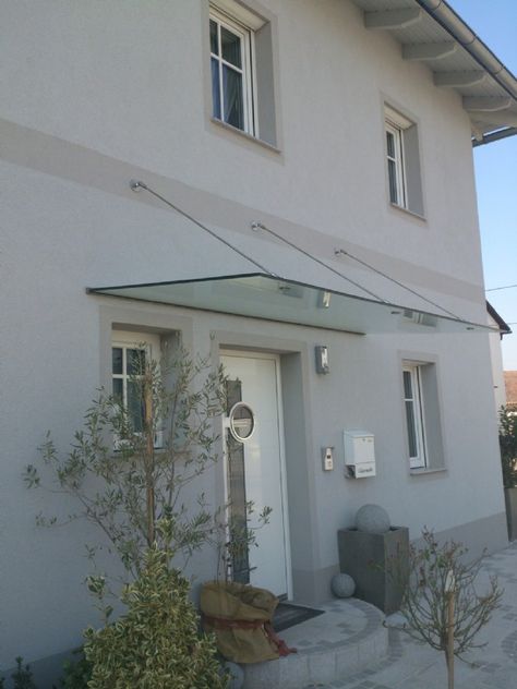 Vordach aus Glas
