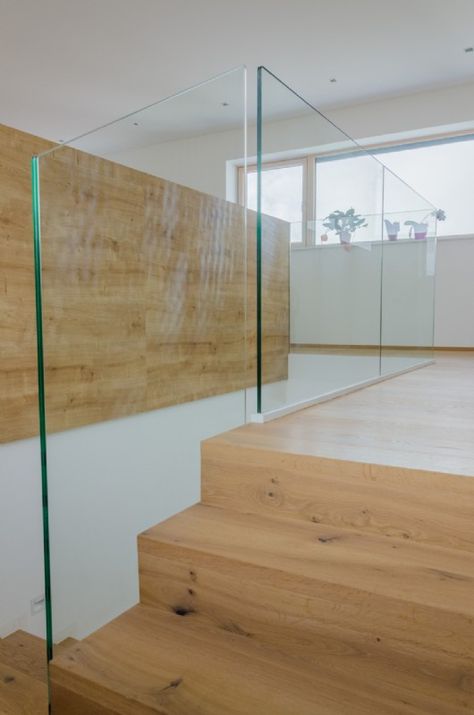 Geländer aus Glas