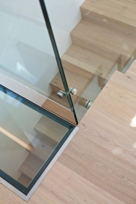Geländer aus Glas